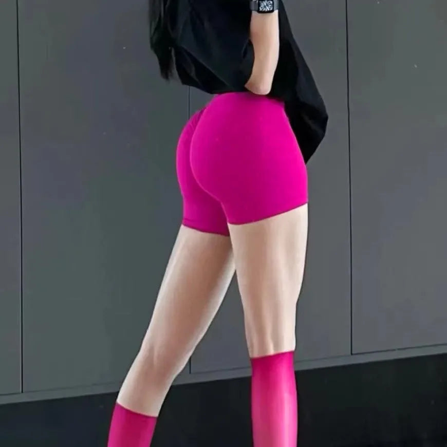 Seamless High-Waist Fitness Shorts – Hip-Lifting Sports Pants