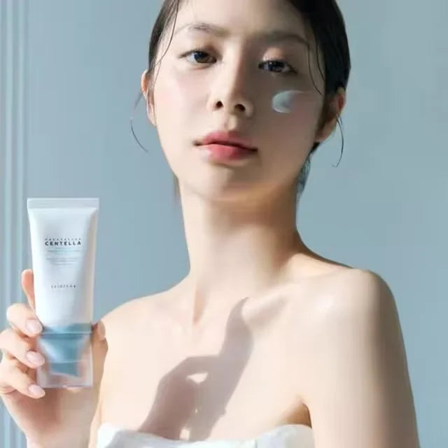 Centella Facial Sunscreen SPF50+ Moisturizing Sunblock